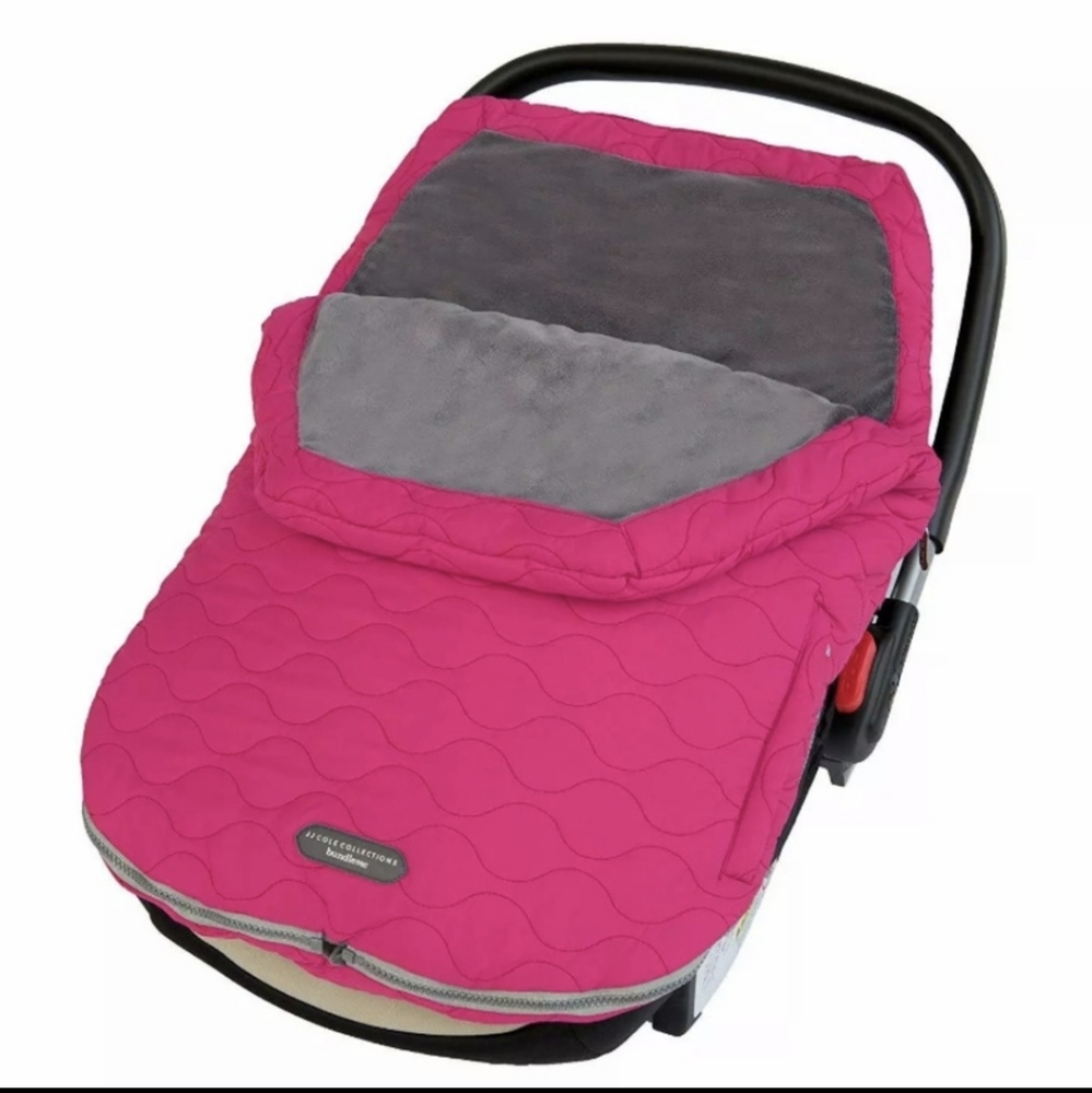 JJ Cole car seat cover Bundle Me infant to one year, pink and grey zip up